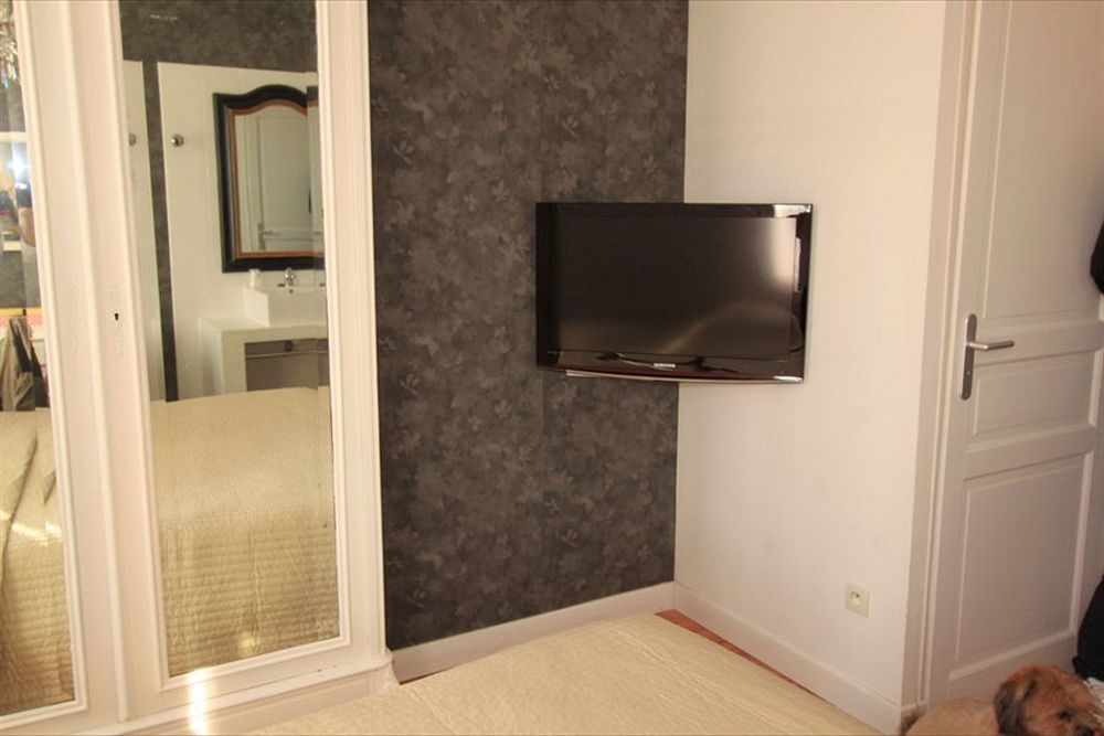 Hotel Le 5 마르티그 외부 사진